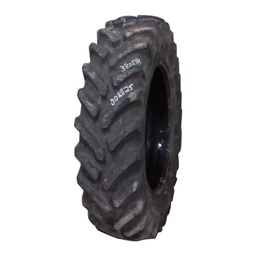 380/85R34 Titan Farm Hi Traction Lug Radial R-1 Agricultural Tires 008825