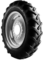 13.50/-16.1 Titan Farm Traction Implement SL I-3 Agricultural Tires 499505